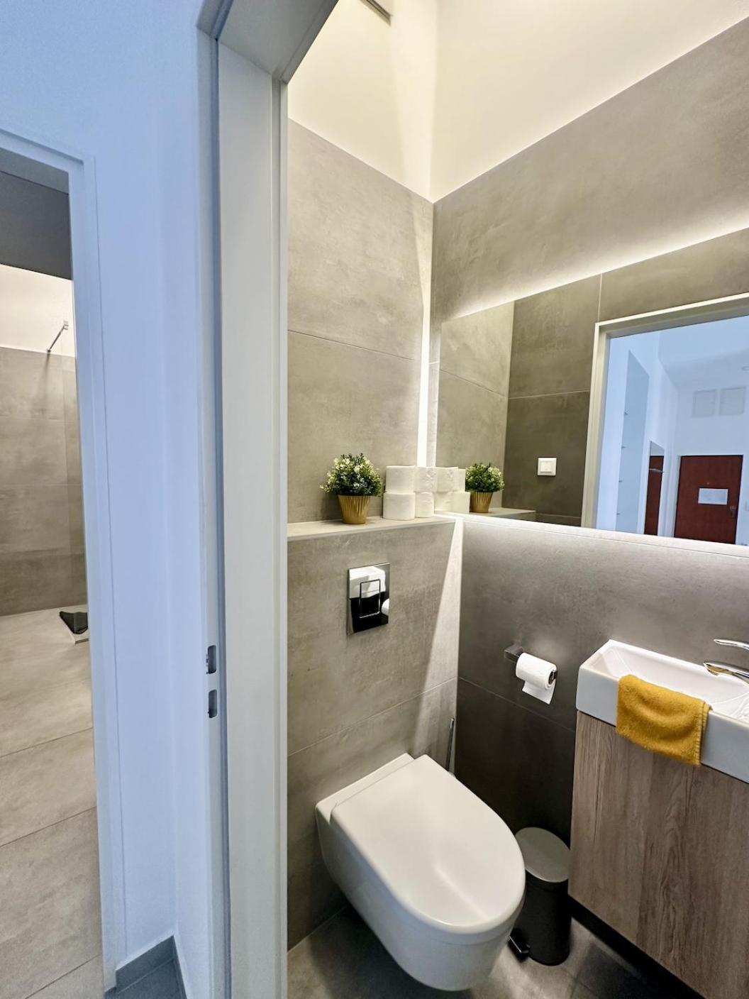 Apartment Tublife Terrace Ii Jacuzzi Ii Freeparking *